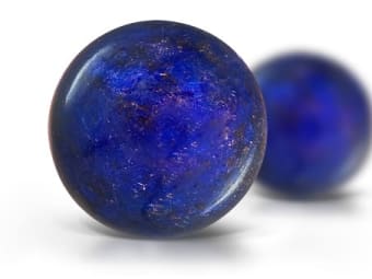 round cut lapis lazuli gemstones