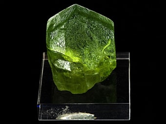 large uncut peridot specimen