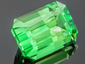 emerald cut tsavorite garnet gemstone