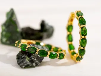 Chrome Diopside vs. Emerald