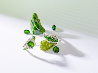 Deceptive Gemstones: Unboxing Apatite