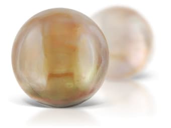 round mabe pearl gemstones 